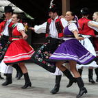 Předprodej na F Scénu a Mezinárodní kytarový festival - Biskupský dvůr 